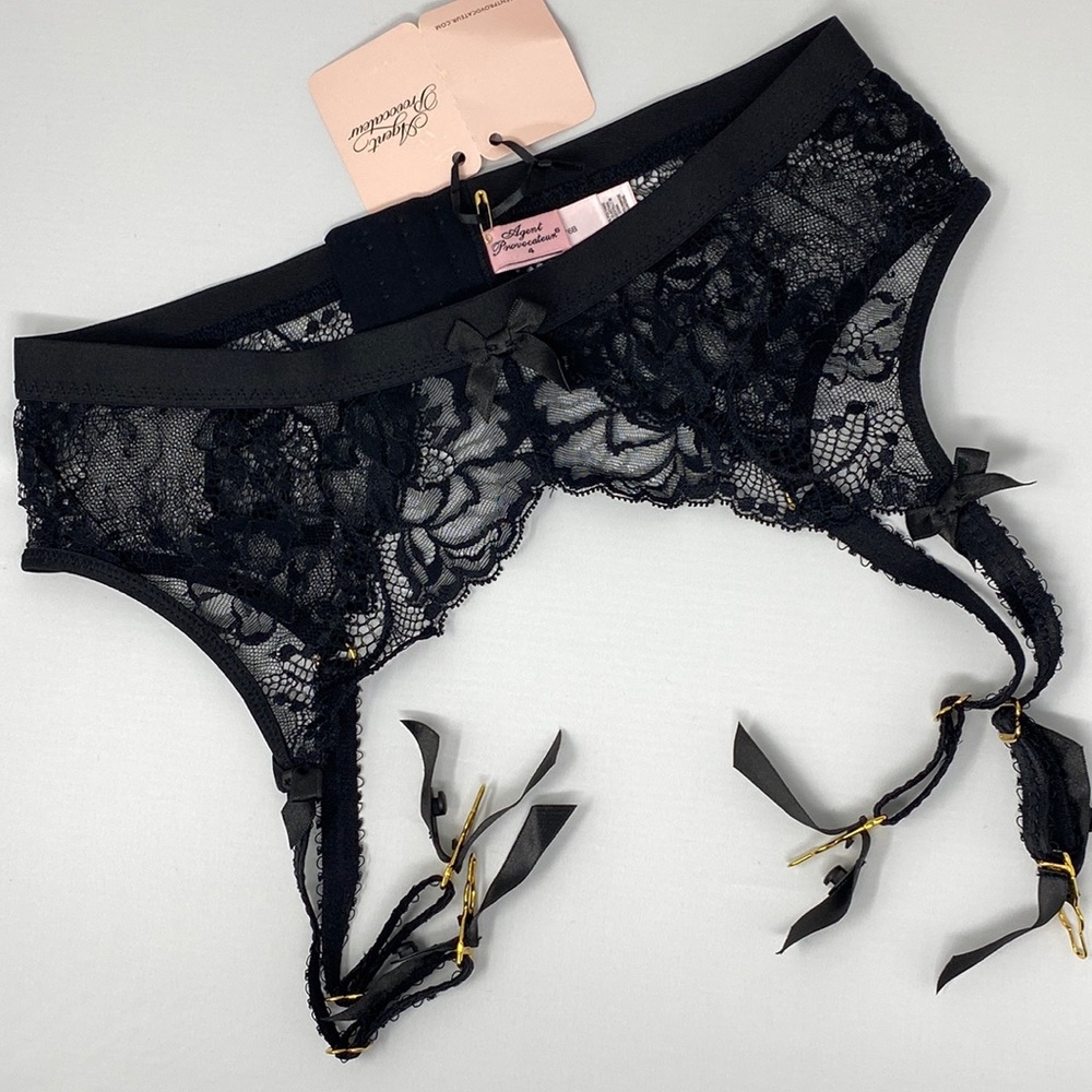 Agent Provocateur Carmella Black Suspender NWT